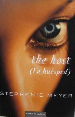 Portada de The Host La Huésped