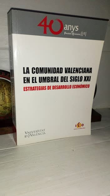 Portada de COMUNIDAD VALENCIANA EN EL UMBRAL DEL SIGLO XXI