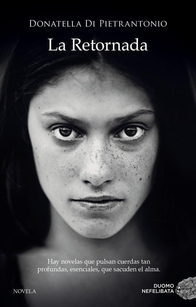 Portada de La retornada (NEFELIBATA)