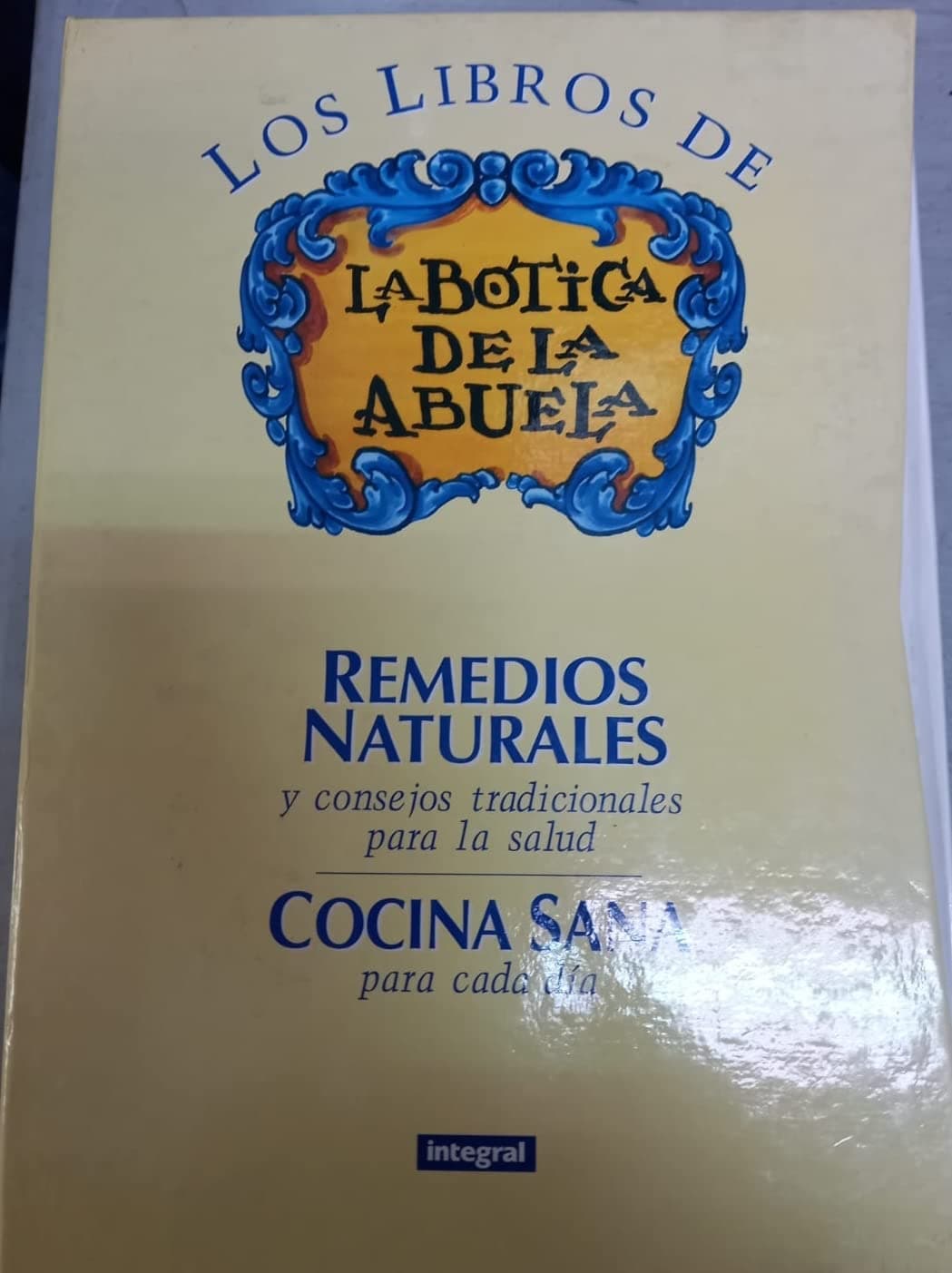 Portada de Estuche botica de la abuela: 015 (Otros Integral)