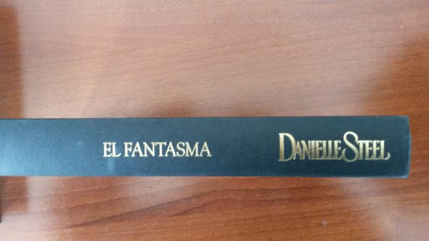 Portada de El fantasma