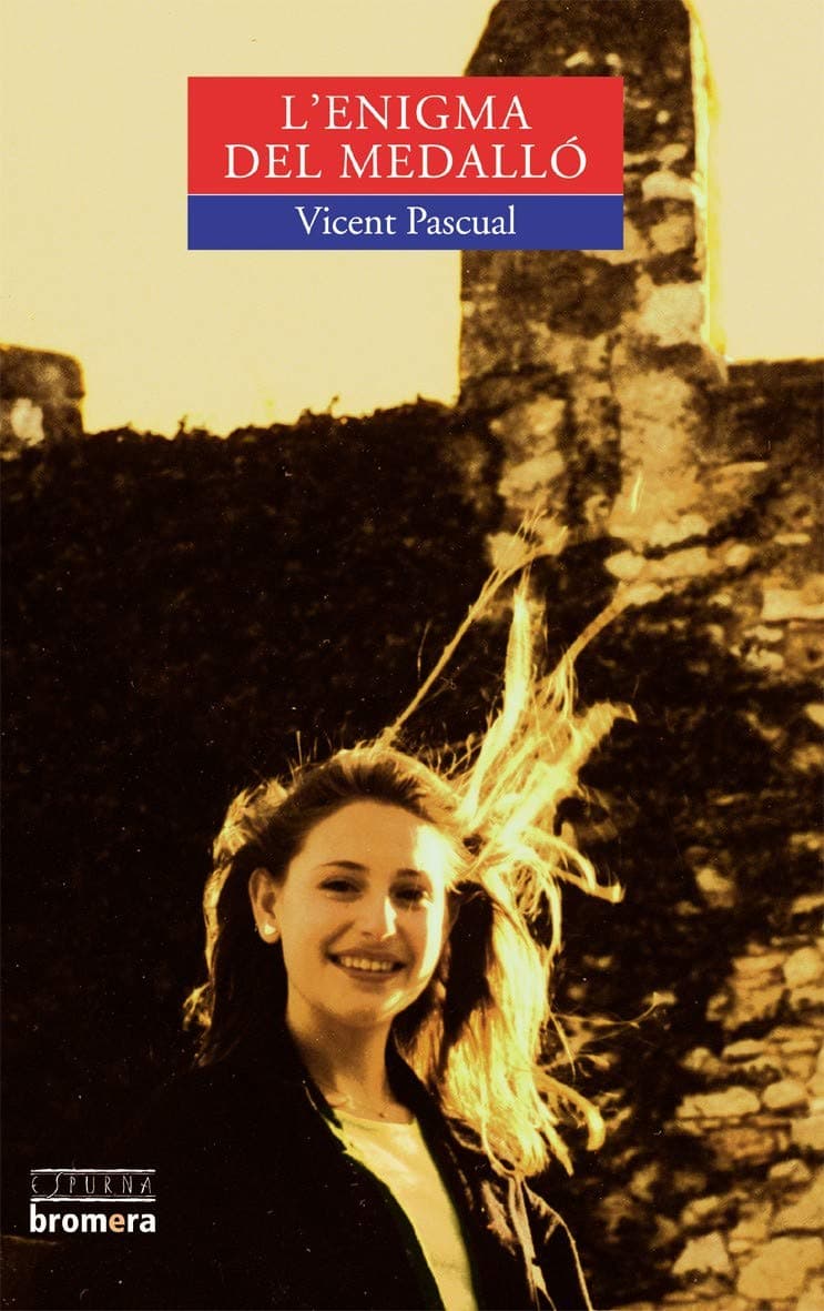 Portada de L'enigma del medalló: 25 (Espurna)