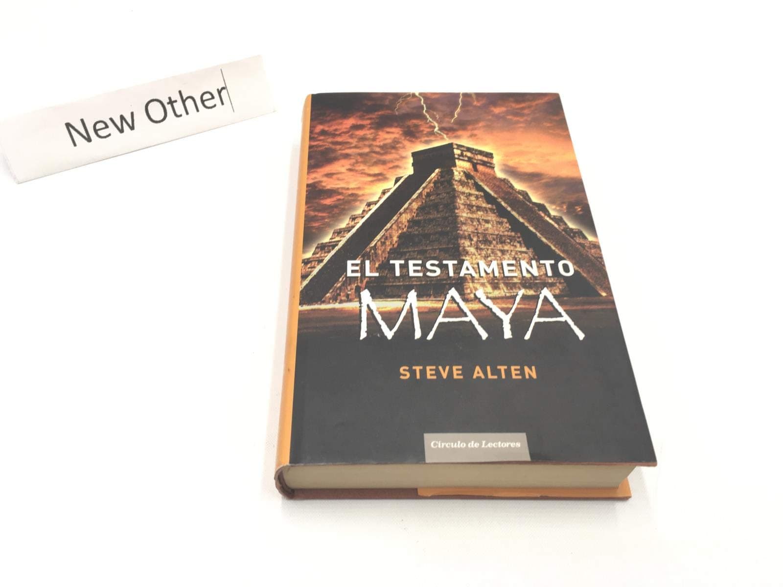 Portada de El Testamento Maya