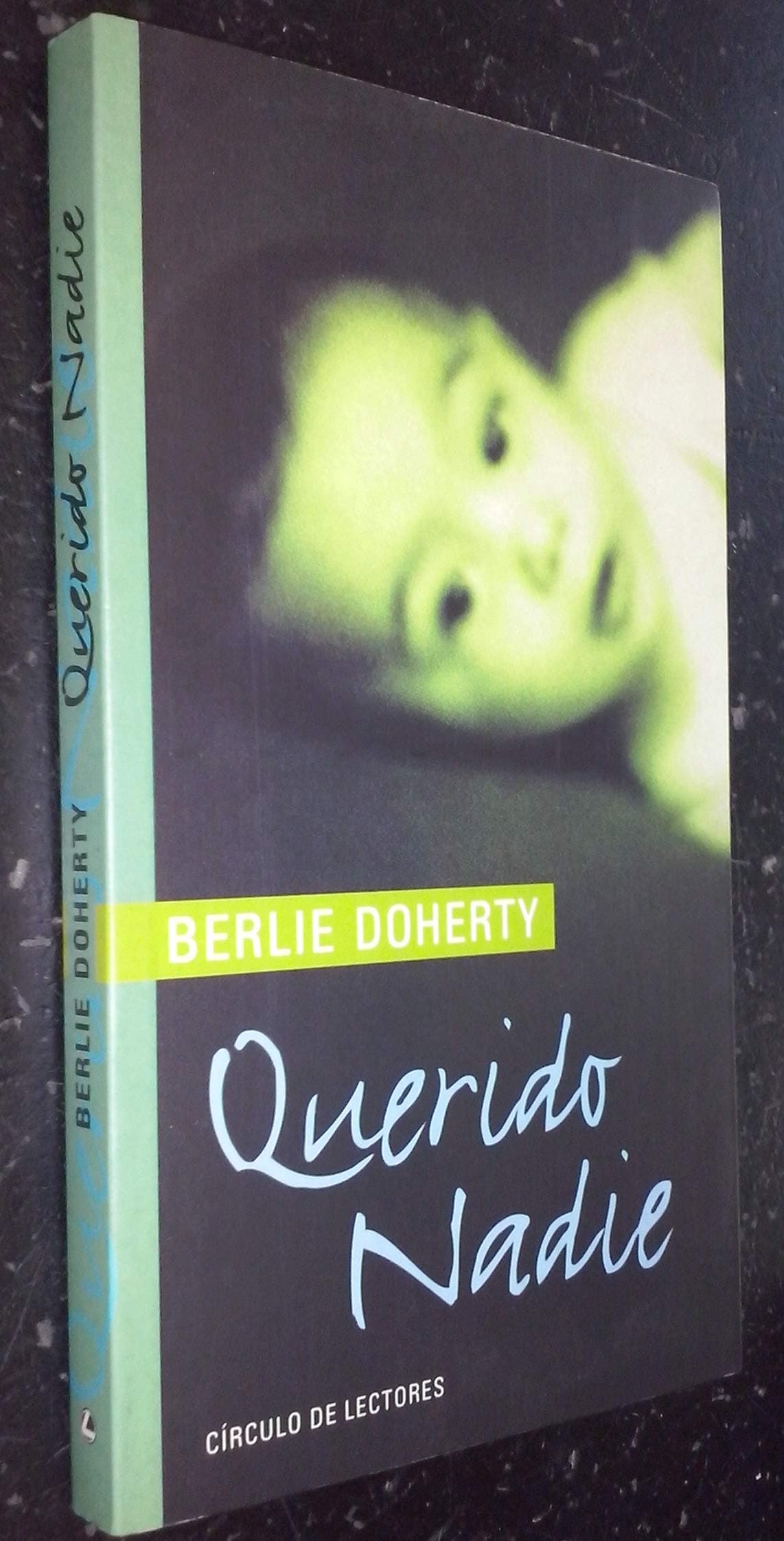 Portada de Querido nadie