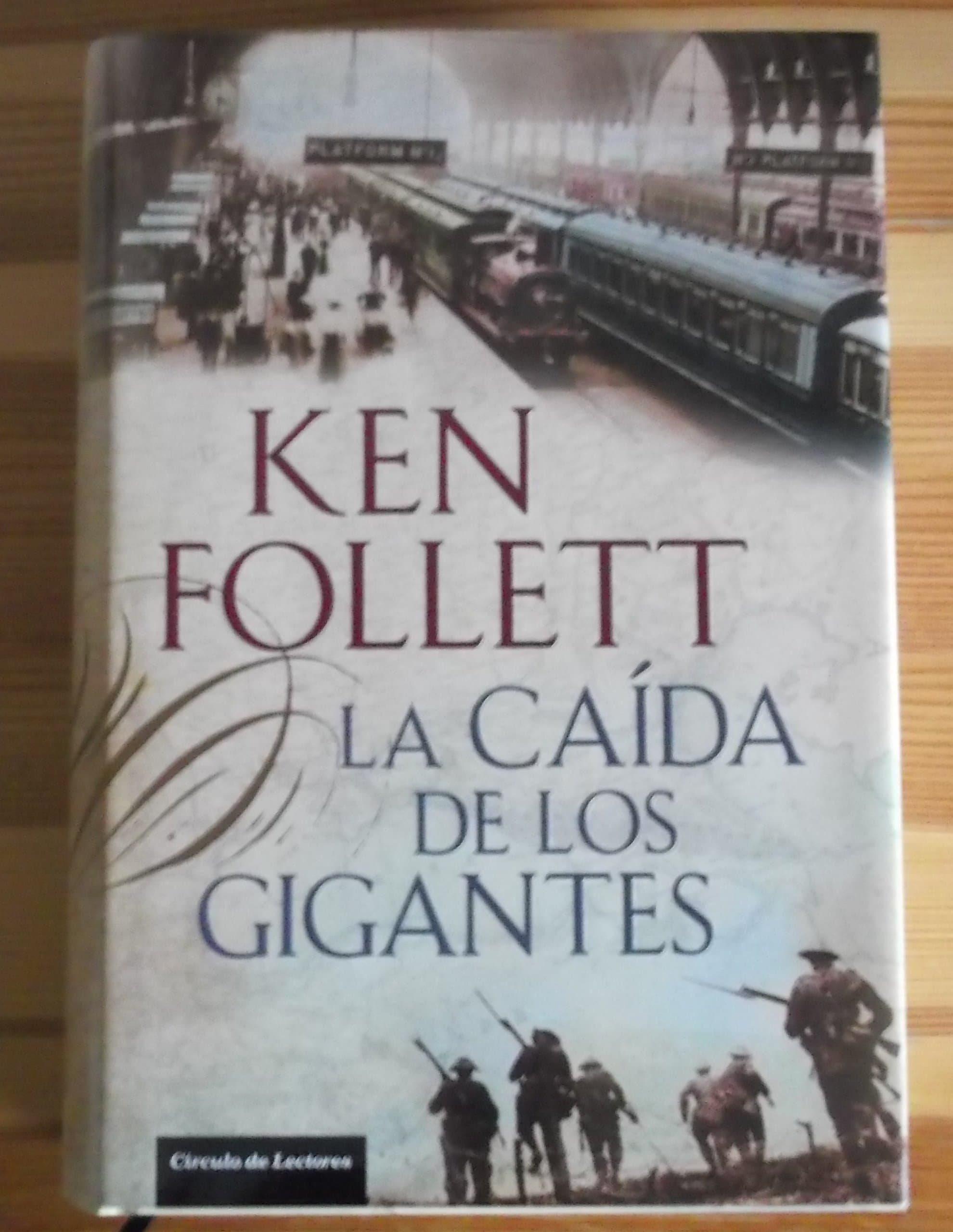 Portada de La Caída De Los Gigantes