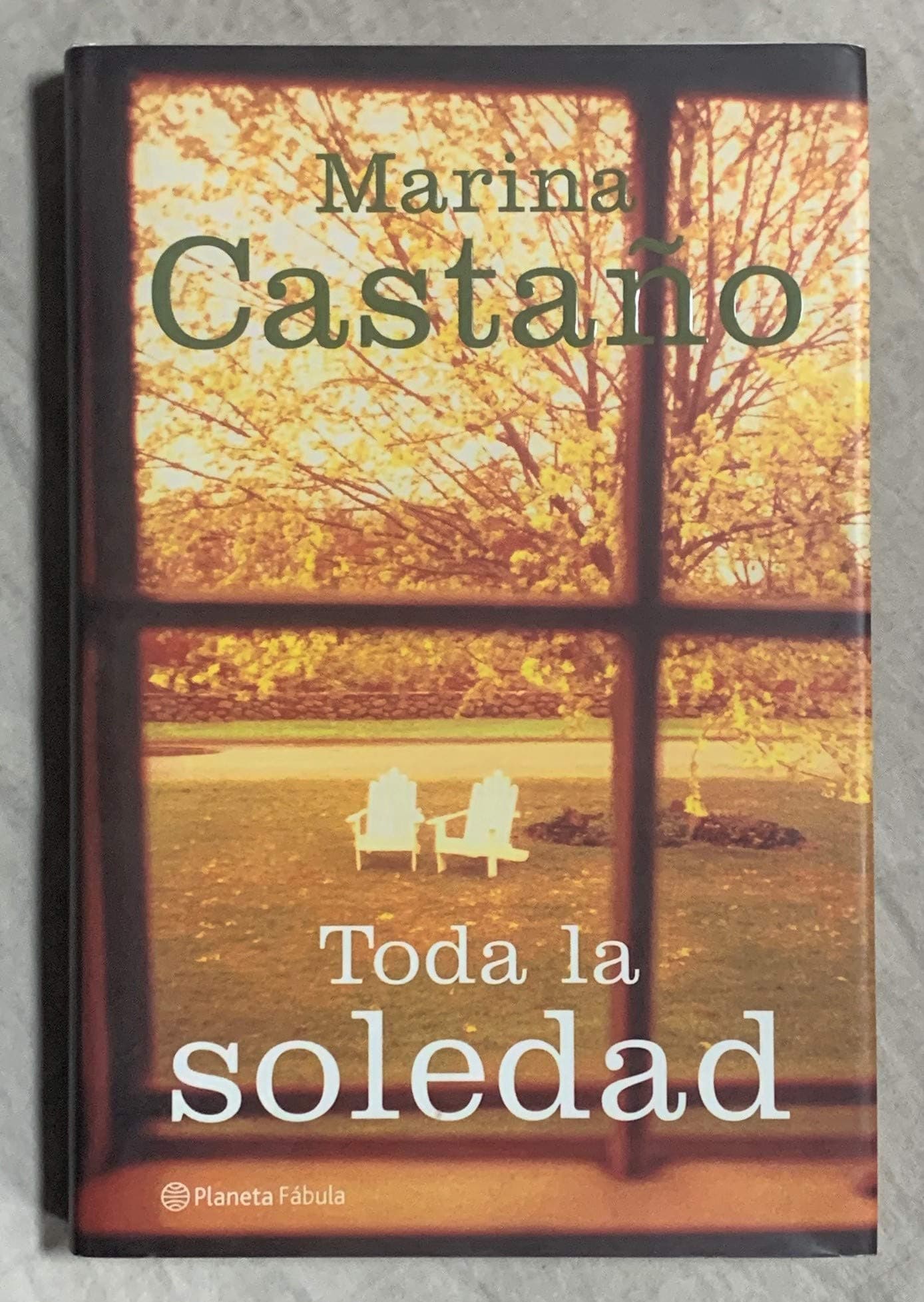 Portada de Toda la Soledad (Fabula)