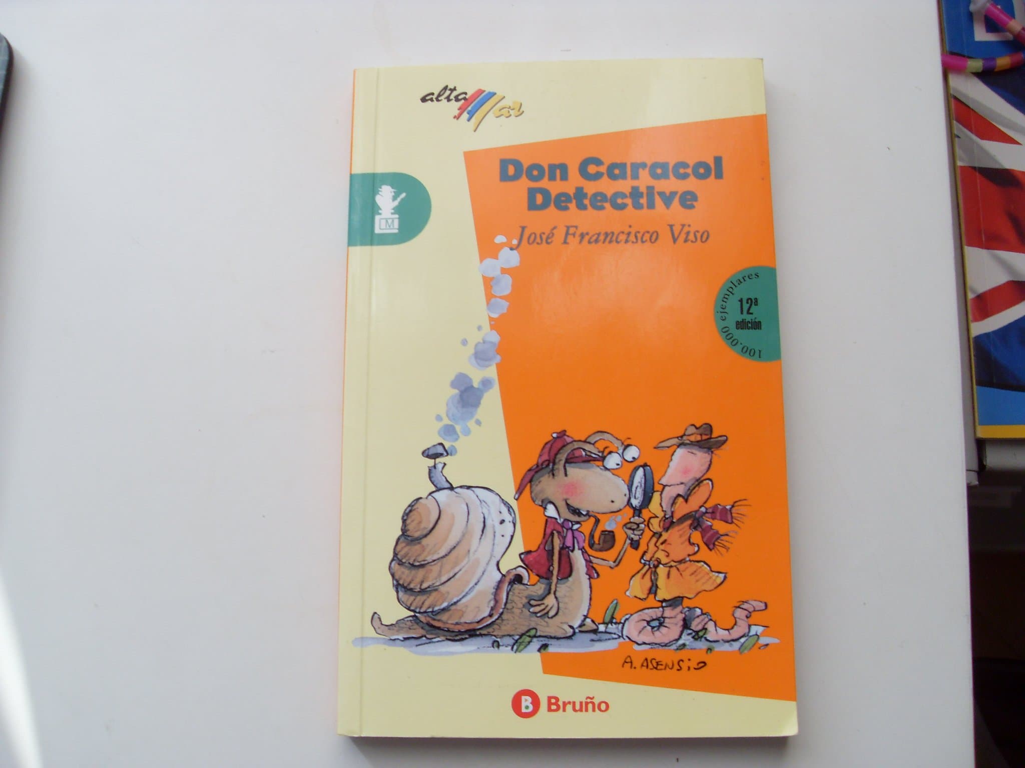 Portada de DON CARACOL DETECTIVE (SIN COLECCION)