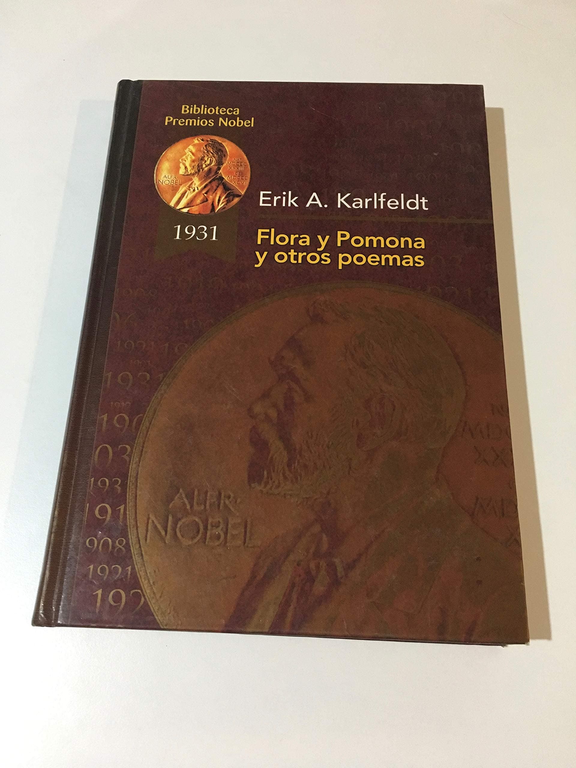 Portada de Flora y pomona y otros poemas (Biblioteca Premios Nóbel)