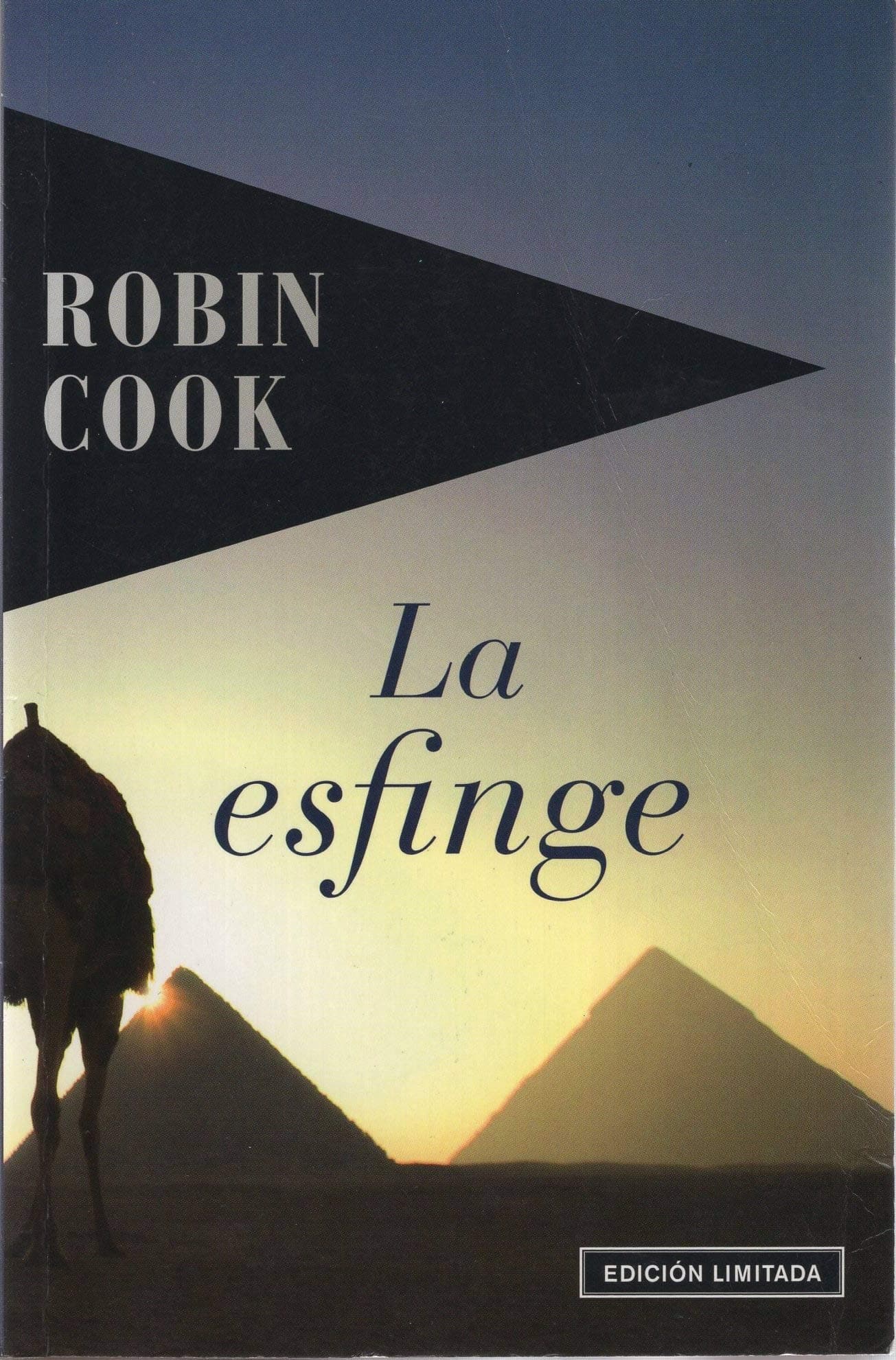 Portada de La esfinge