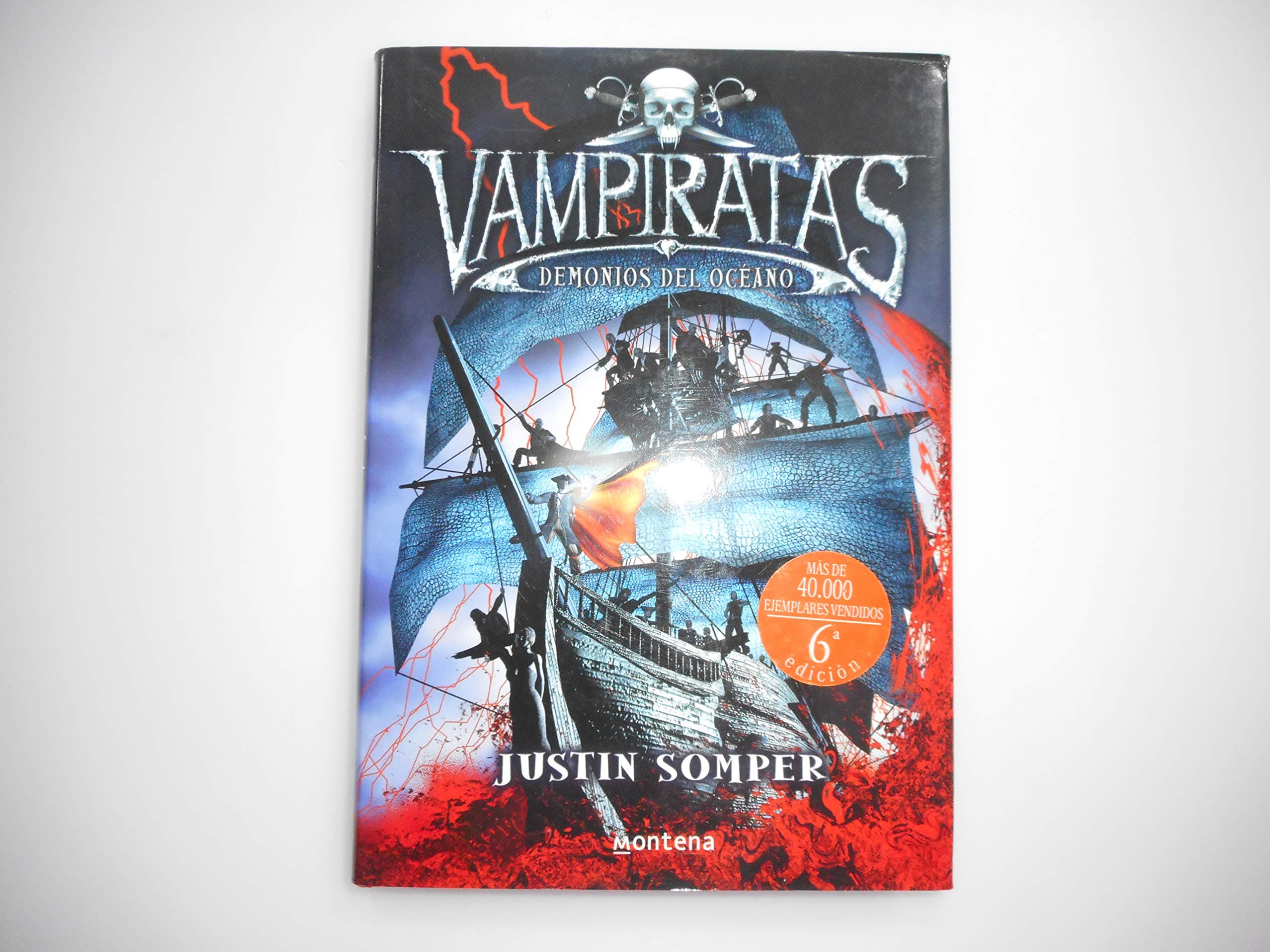 Portada de Demonios del océano (Vampiratas 1) (Montena)