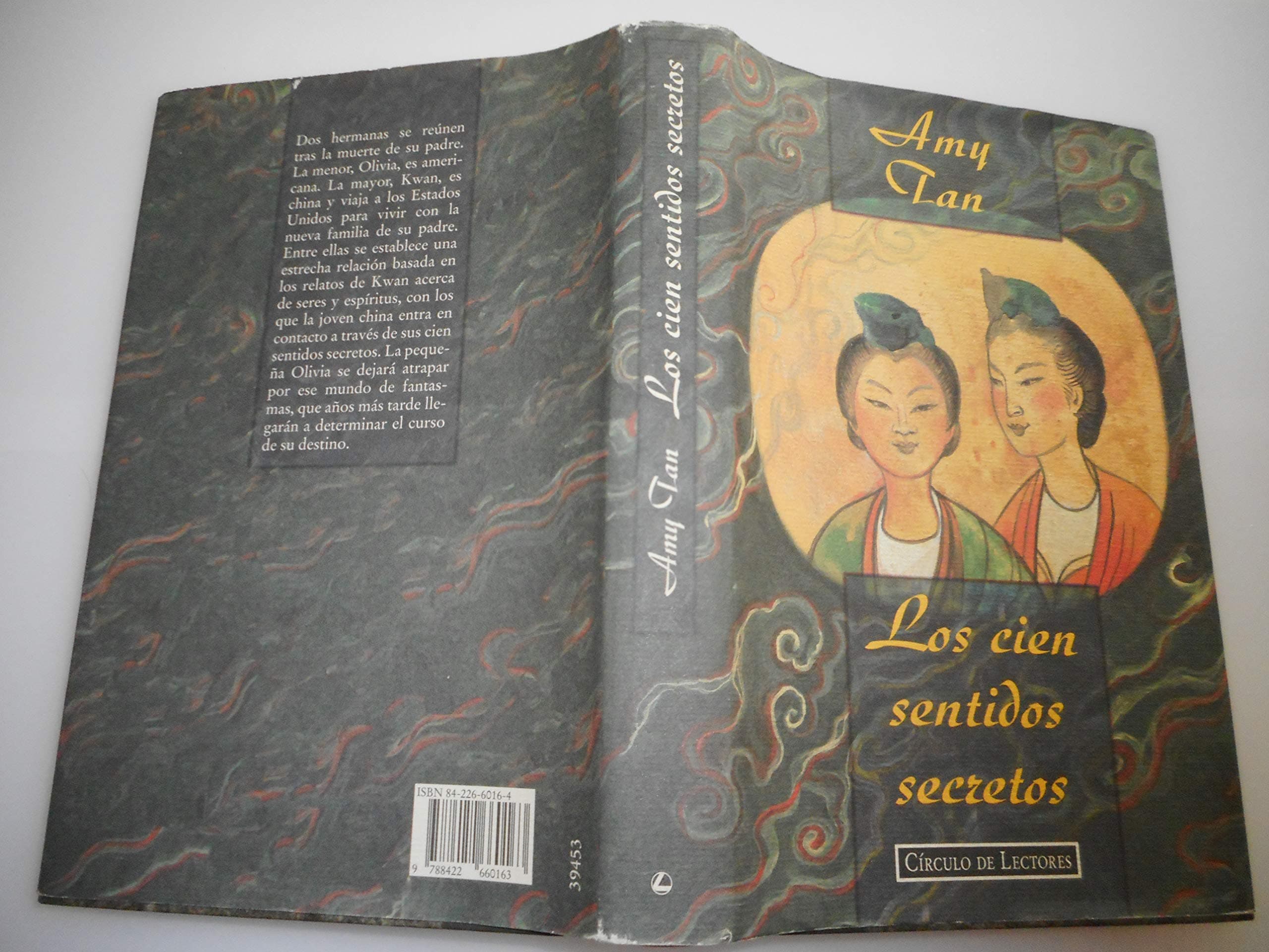 Portada de Los cien sentidos secretos / Amy Tan ; traducción Jordi Fibla