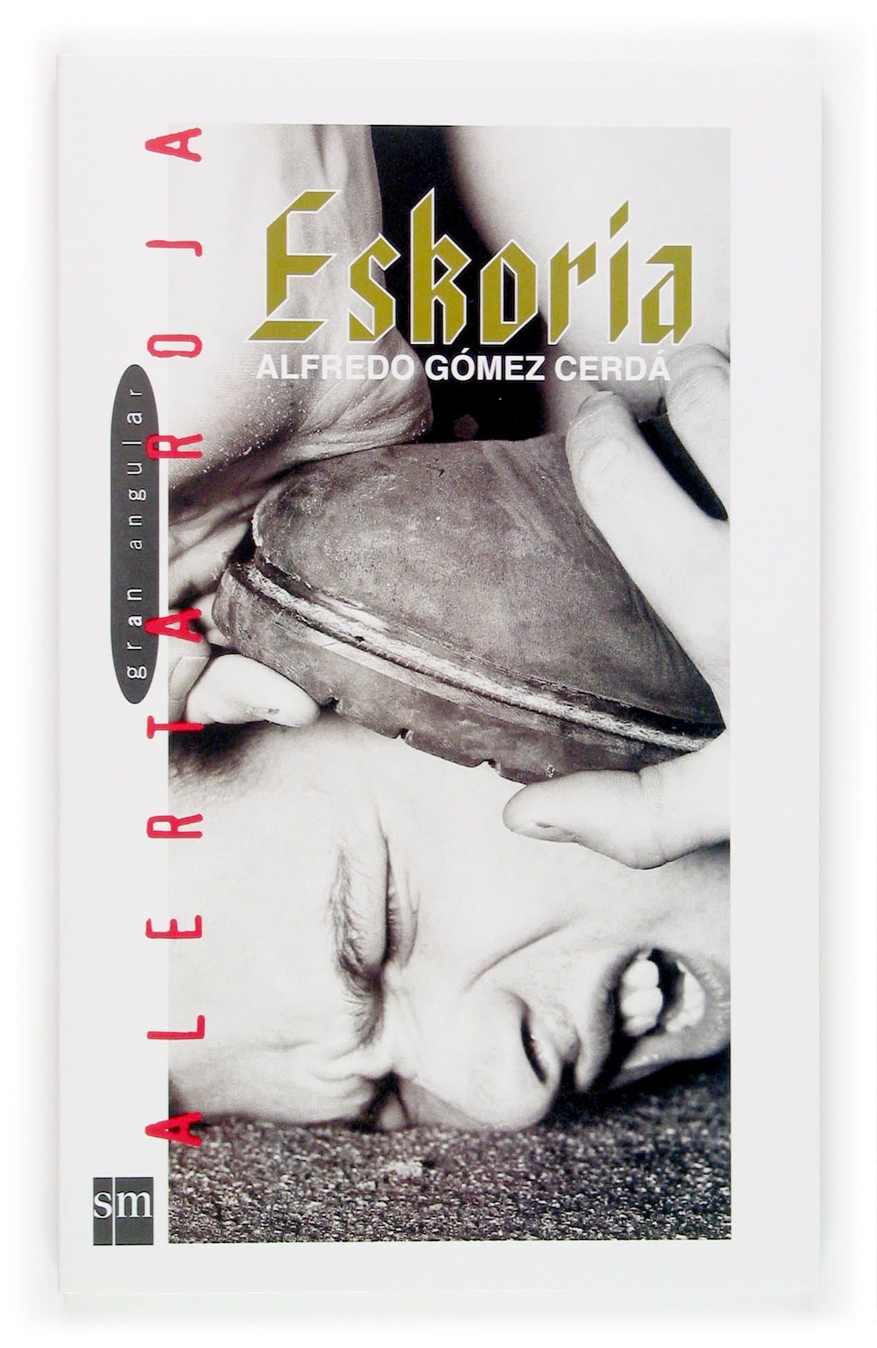 Portada de Eskoria: 77 (Alerta roja)