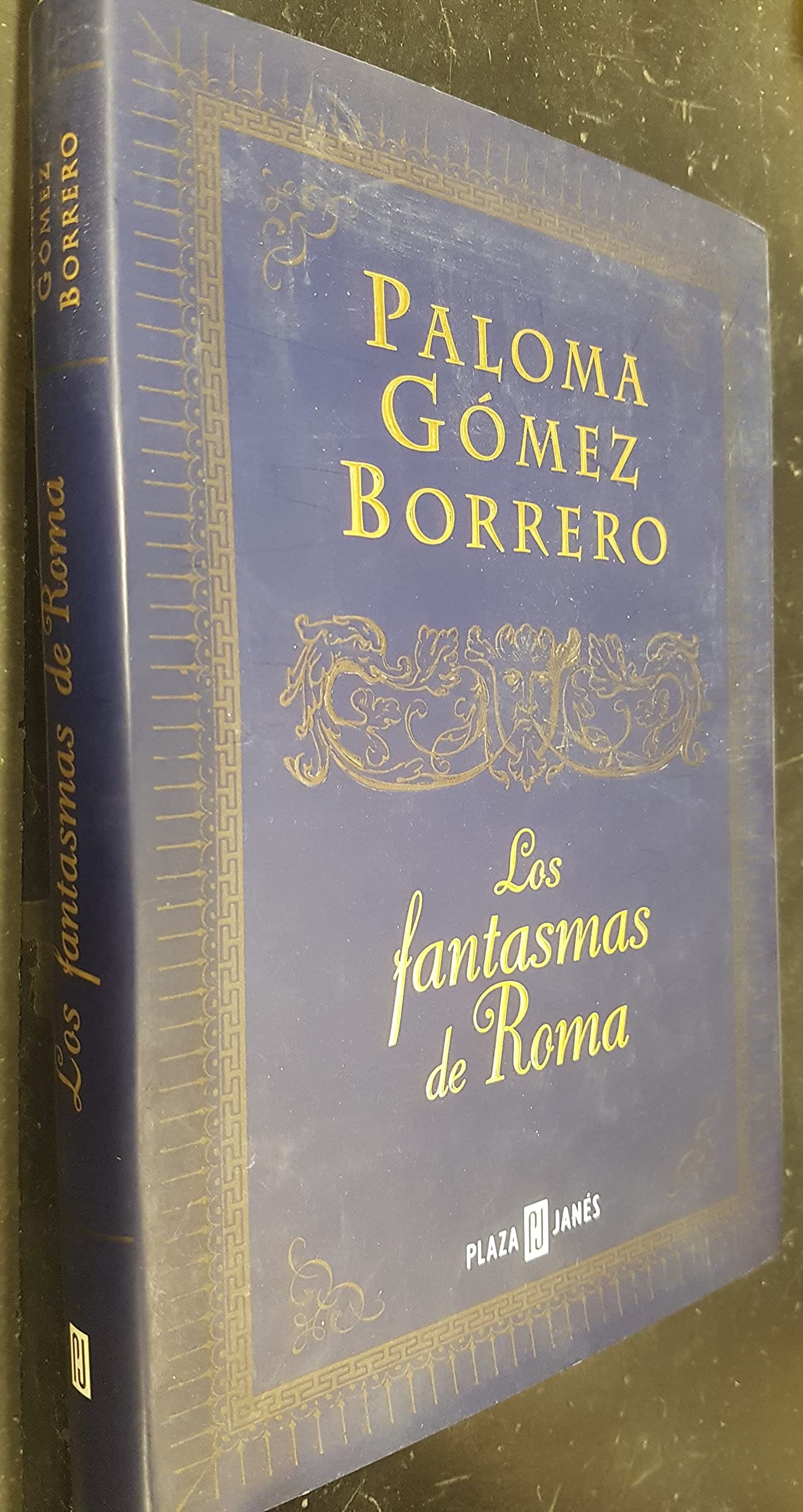 Portada de Fantasmas de Roma , los