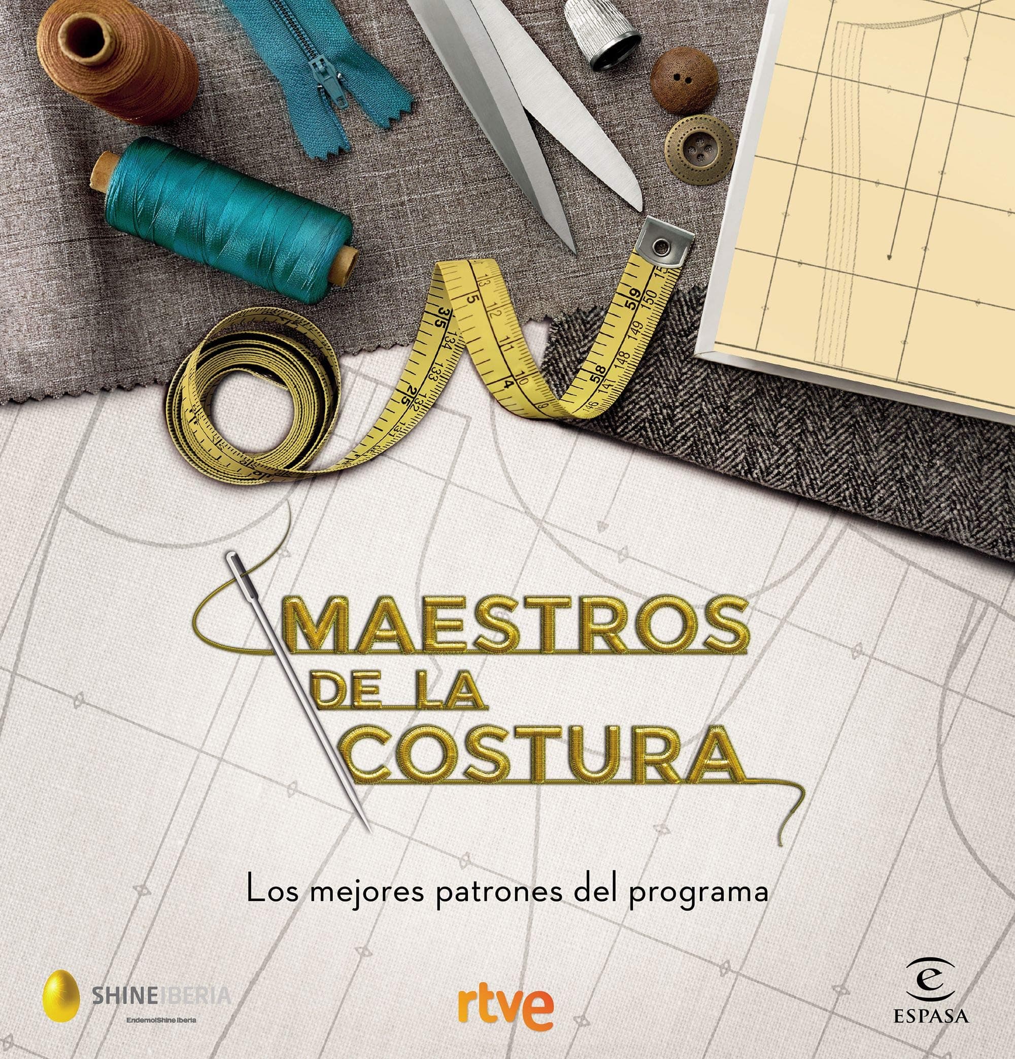 Portada de Maestros de la costura. Los mejores patrones del programa (Espasa Estilo de vida)