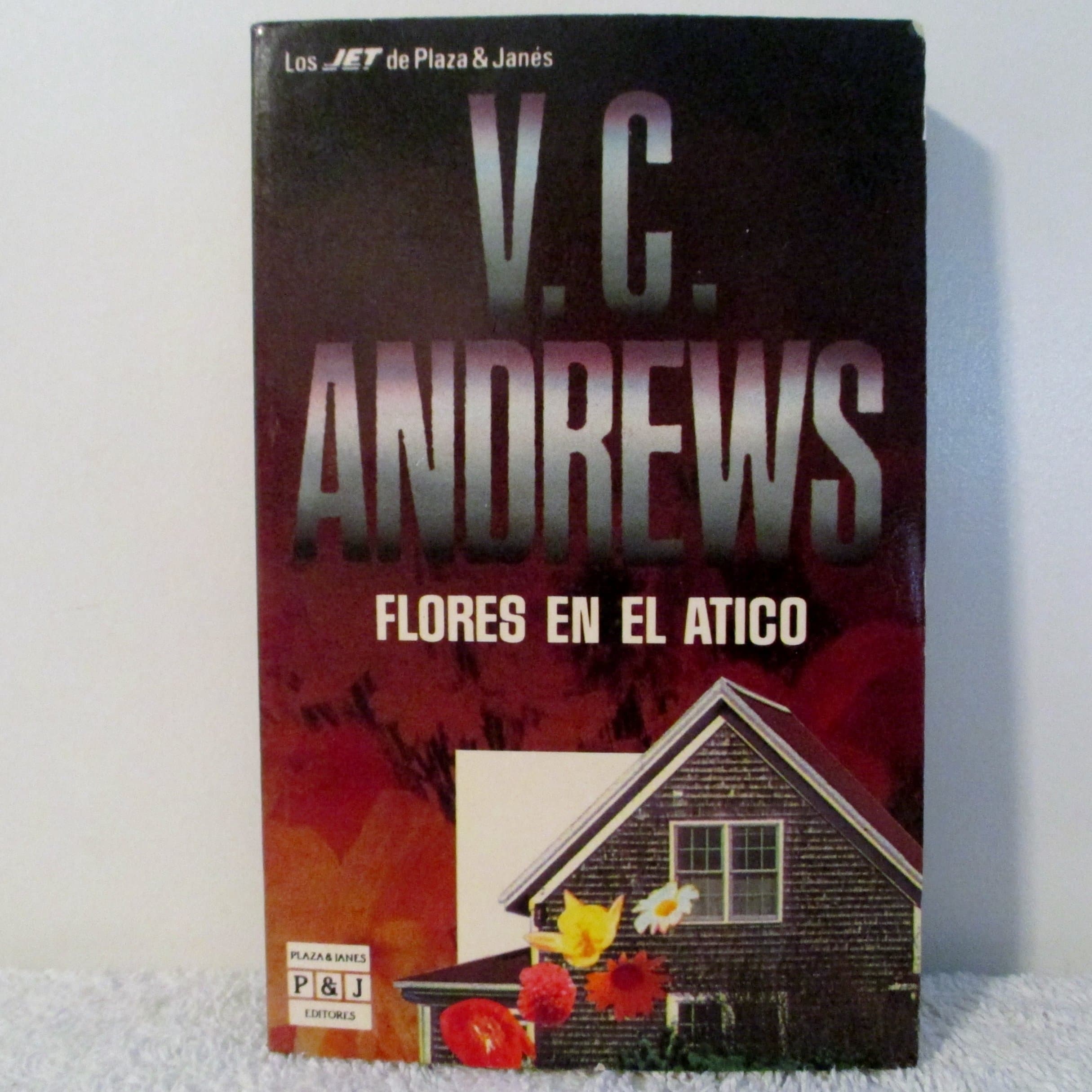 Portada de Flores en el atico