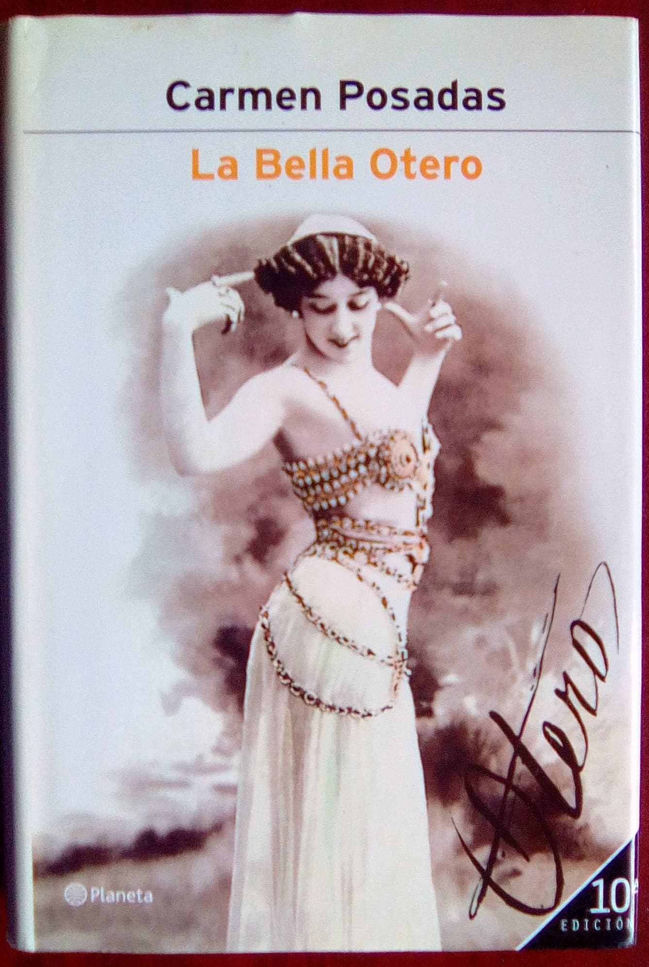 Portada de La Bella Otero