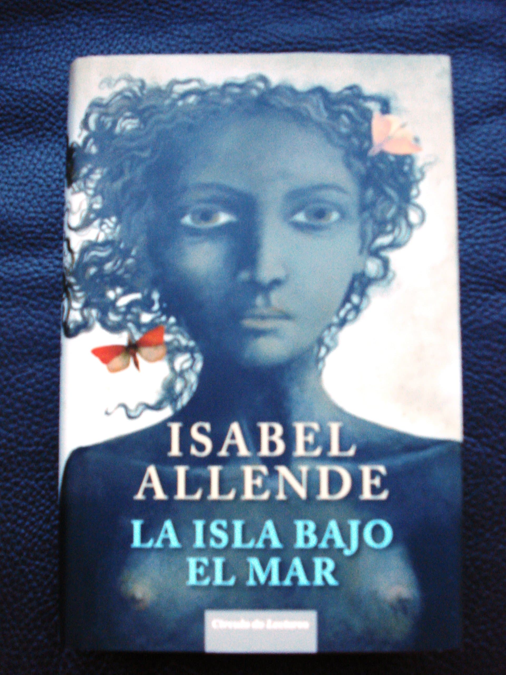 Portada de La Isla Bajo El Mar