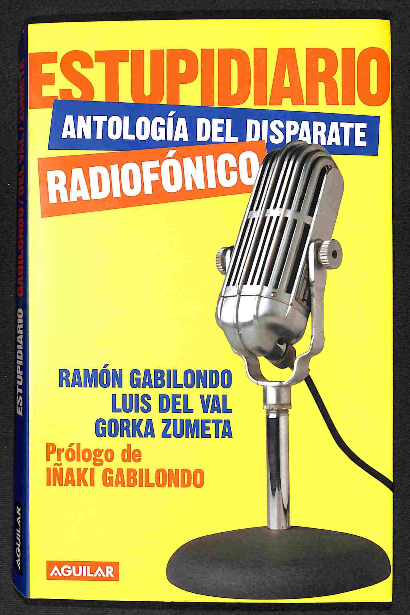 Portada de Estupidiario - antologia del disparate radiofonico