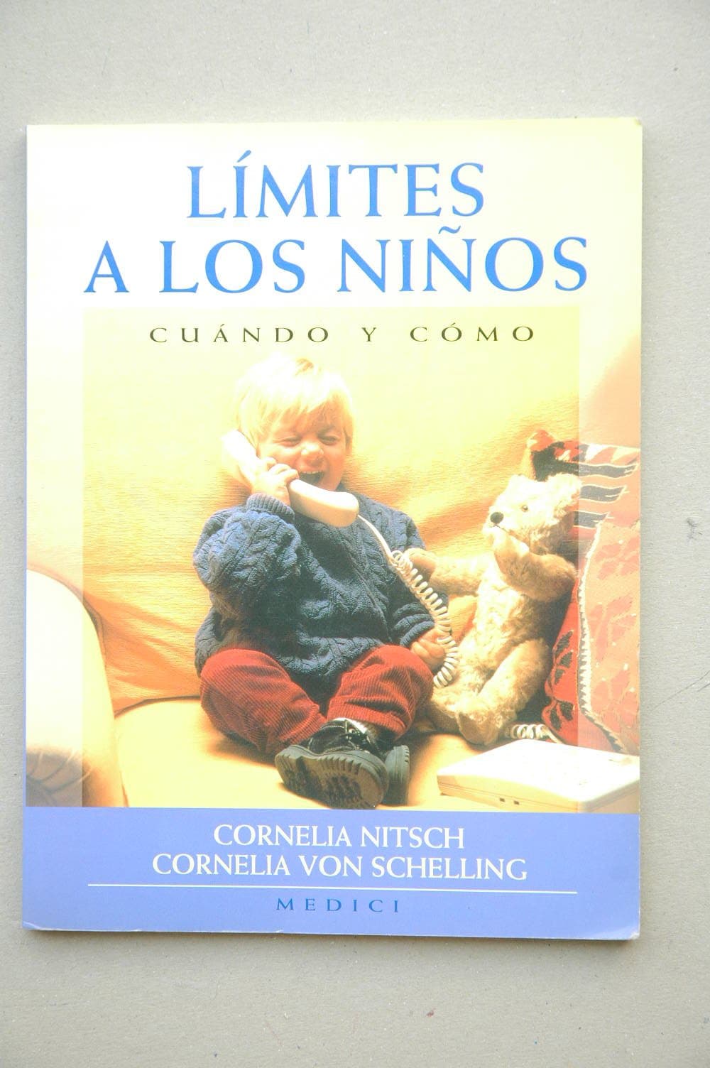 Portada de LIMITES A LOS NIÑOS (NIÑOS Y ADOLESCENTES)